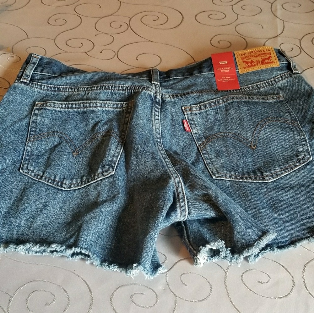 Levi shorts